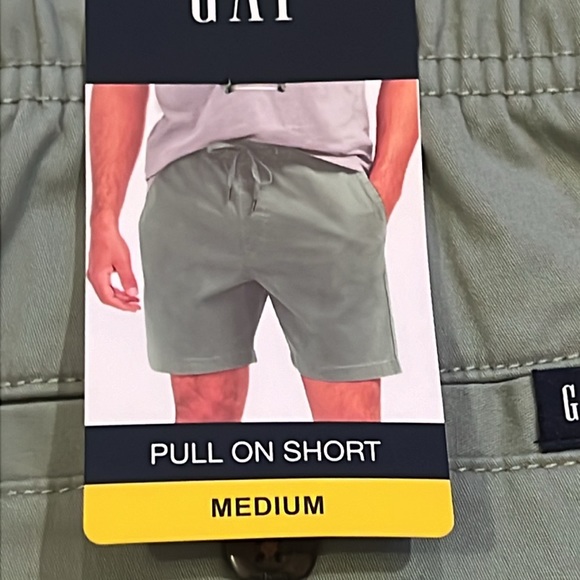 GAP mens pull on short size medium - Picture 6 of 6